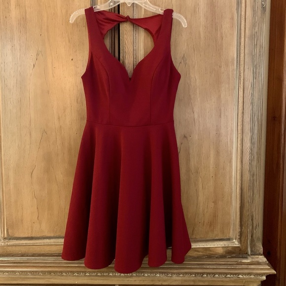 Cocktail/ Holiday Dress - Picture 1 of 9